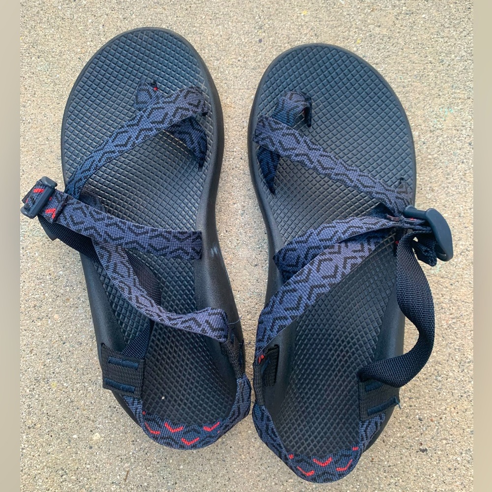 Men's Black Sport Sandals with Geometric Straps